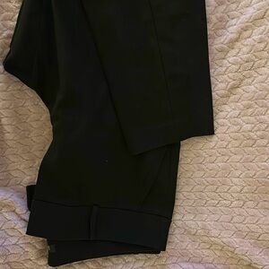 Black cropped trousers